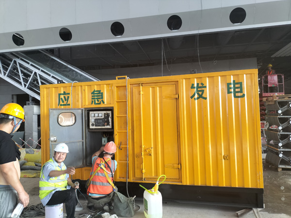 涿鹿怎样判断空气滤清器是否需要更换？