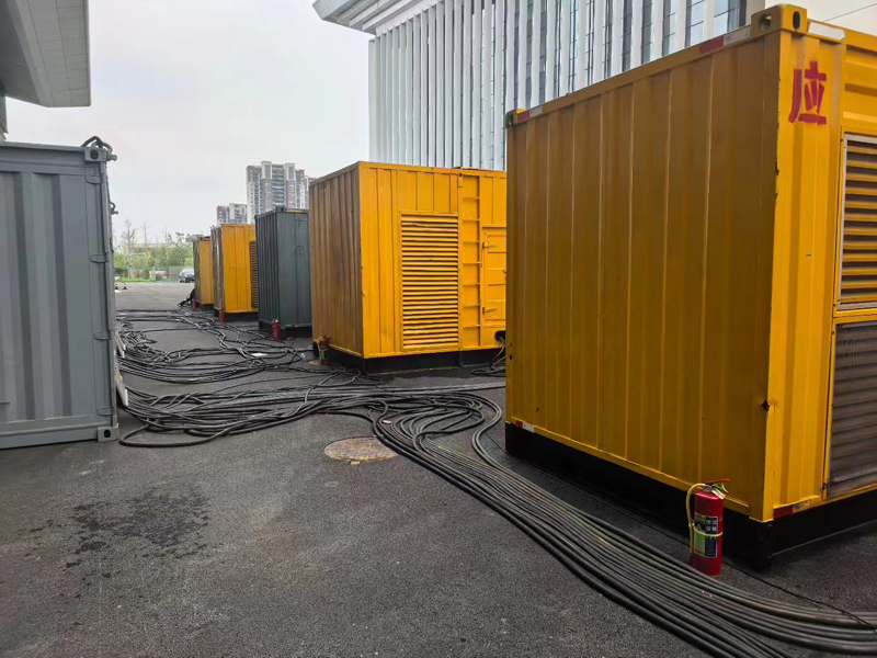 涿鹿柴油发电机组冬季保养有哪些注意事项？